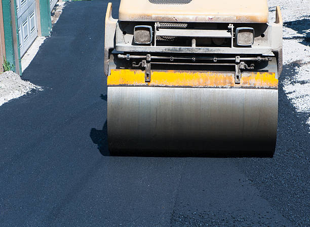 Best Asphalt Driveway Installation  in Bulverde, TX